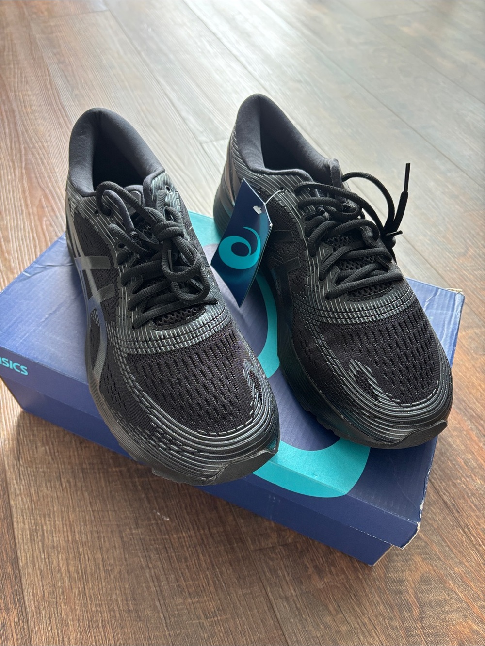 ASICS Black and Gray Men's Running Sneakers